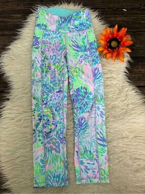 🌺Lilly Pulitzer Multicolor Floral high rise side pocket leggings 🌺